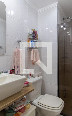 Apartamento à venda com 73m², 3 quartos e 2 vagas Apartamento à venda com 73m², 3 quartos e 2 vagasBanheiro Social