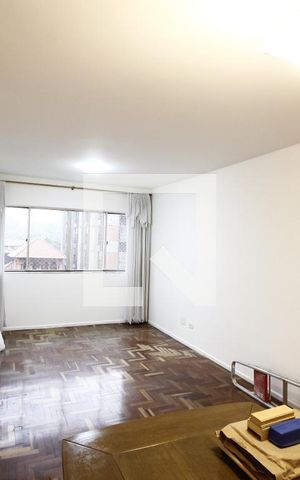 Apartamento à venda com 100m², 3 quartos e 2 vagasSala