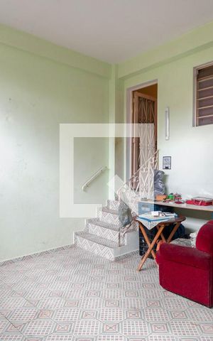 Casa à venda com 90m², 2 quartos e 2 vagas Casa à venda com 90m², 2 quartos e 2 vagasGaragem