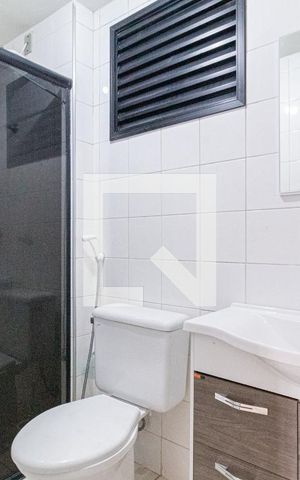 Apartamento para alugar com 64m², 3 quartos e 1 vaga Apartamento para alugar com 64m², 3 quartos e 1 vagaBanheiro