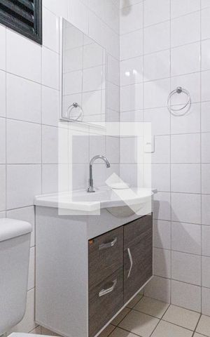 Apartamento para alugar com 64m², 3 quartos e 1 vaga Apartamento para alugar com 64m², 3 quartos e 1 vagaBanheiro