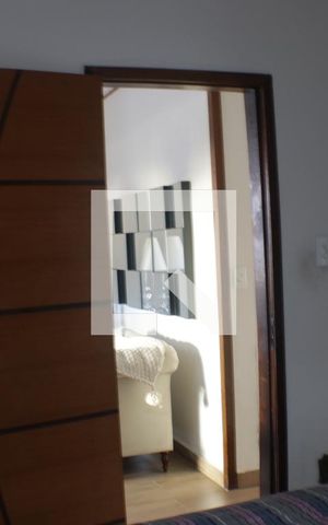 Casa à venda com 300m², 4 quartos e 2 vagasQuarto 2 - Suíte