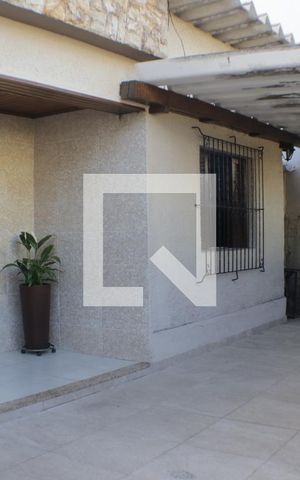 Casa à venda com 300m², 4 quartos e 2 vagasQuintal