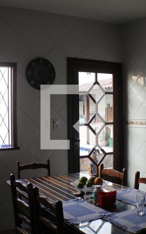 Casa à venda com 300m², 4 quartos e 2 vagasCozinha