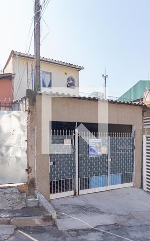 Casa à venda com 110m², 3 quartos e 1 vagaFachada