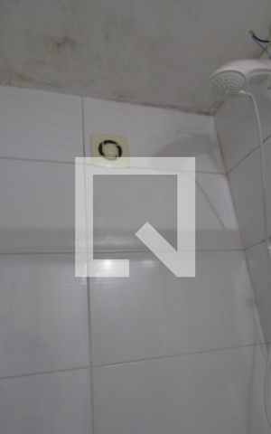 Apartamento à venda com 56m², 2 quartos e 1 vagaChuveiro