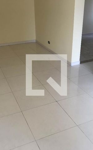 Casa de condomínio à venda com 65m², 2 quartos e 1 vaga Casa de condomínio à venda com 65m², 2 quartos e 1 vagaSala