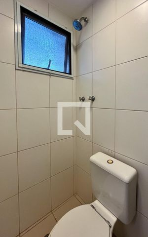 Apartamento para alugar com 139m², 3 quartos e 3 vagasBanheiro de Serviço