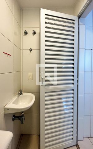 Apartamento para alugar com 139m², 3 quartos e 3 vagasBanheiro de Serviço