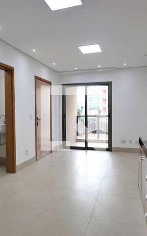 Apartamento à venda com 73m², 2 quartos e 2 vagasSala