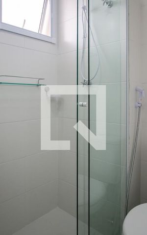 Apartamento para alugar com 50m², 2 quartos e 1 vaga Apartamento para alugar com 50m², 2 quartos e 1 vagaBanheiro
