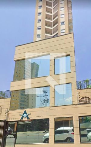 Apartamento para alugar com 50m², 2 quartos e 1 vaga Apartamento para alugar com 50m², 2 quartos e 1 vagaFachada