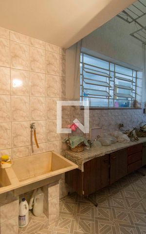 Casa à venda com 350m², 3 quartos e 9 vagasLavanderia