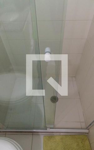 Apartamento à venda com 74m², 3 quartos e 1 vagaDetalhe banheiro