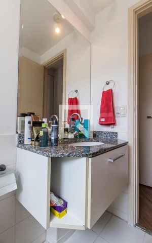 Apartamento à venda com 74m², 3 quartos e 1 vagaDetalhe do Banheiro da Suite