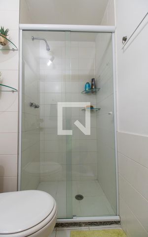 Apartamento à venda com 74m², 3 quartos e 1 vagaBanheiro Social