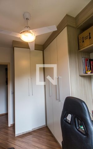 Apartamento à venda com 74m², 3 quartos e 1 vagaQuarto 2