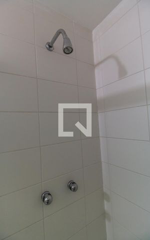 Apartamento à venda com 74m², 3 quartos e 1 vagaBanheiro Social
