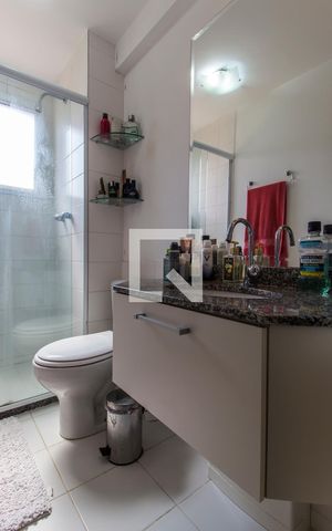 Apartamento à venda com 74m², 3 quartos e 1 vagaBanheiro da Suíte