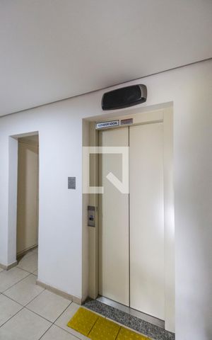 Apartamento à venda com 74m², 3 quartos e 1 vagaHall