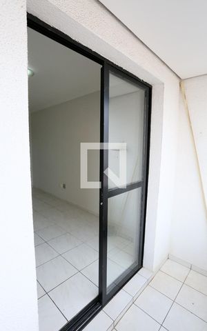 Apartamento para alugar com 55m², 2 quartos e 1 vagaSacada