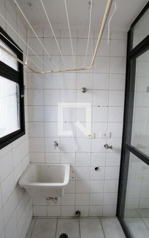 Apartamento para alugar com 55m², 2 quartos e 1 vagaÁrea de Serviço