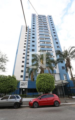 Apartamento para alugar com 55m², 2 quartos e 1 vagaFachada