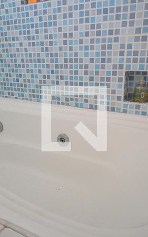 Casa à venda com 160m², 2 quartos e 4 vagasBanheiro Corredor