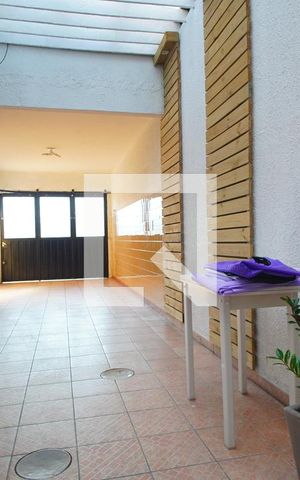 Casa à venda com 160m², 2 quartos e 4 vagasGaragem