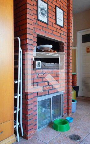 Casa à venda com 160m², 2 quartos e 4 vagasChurrasqueira