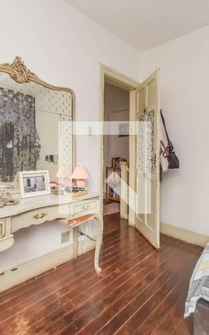 Casa à venda com 210m², 5 quartos e 1 vaga Casa à venda com 210m², 5 quartos e 1 vagaQuarto do apartamento 2