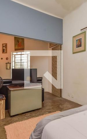 Casa à venda com 210m², 5 quartos e 1 vaga Casa à venda com 210m², 5 quartos e 1 vagaStudio 1