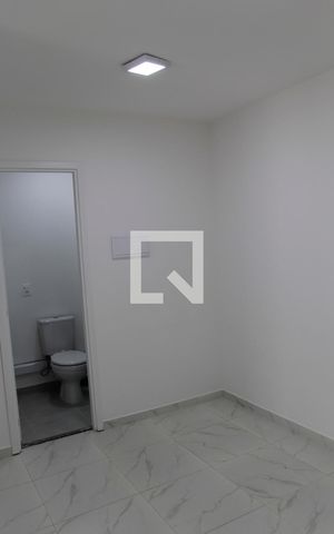 Apartamento para alugar com 33m², 1 quarto e sem vaga Apartamento para alugar com 33m², 1 quarto e sem vagaSala / Cozinha