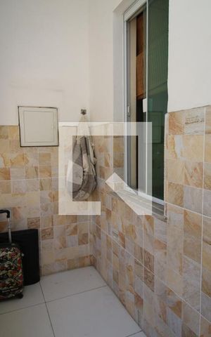 Casa à venda com 327m², 2 quartos e 2 vagasVaranda