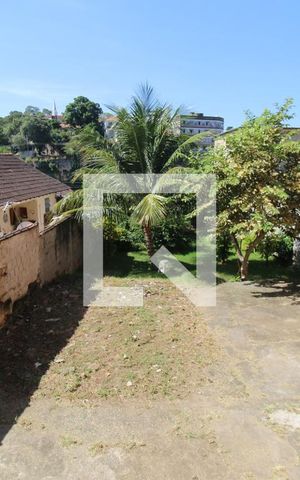 Casa à venda com 327m², 2 quartos e 2 vagasÁrea comum - Quintal