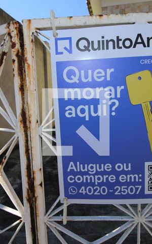 Casa à venda com 327m², 2 quartos e 2 vagasPlaca