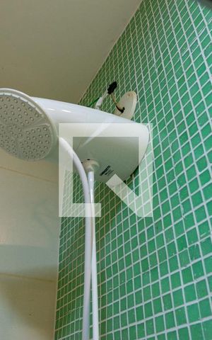 Casa à venda com 329m², 5 quartos e 4 vagas Casa à venda com 329m², 5 quartos e 4 vagasBanheiro 1