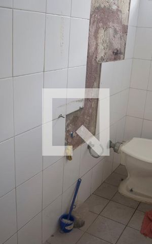 Casa à venda com 300m², 4 quartos e 3 vagas Casa à venda com 300m², 4 quartos e 3 vagasLavabo 1