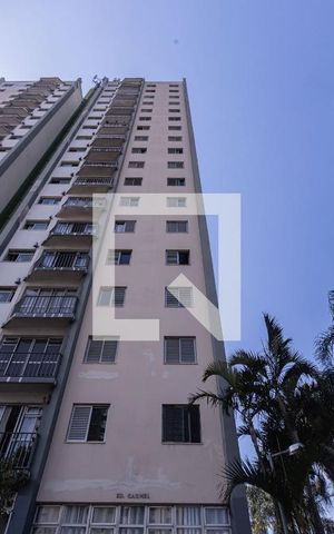Apartamento à venda com 60m², 2 quartos e 1 vaga Apartamento à venda com 60m², 2 quartos e 1 vagaFachada do bloco