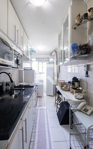 Apartamento à venda com 60m², 2 quartos e 1 vaga Apartamento à venda com 60m², 2 quartos e 1 vagaCozinha