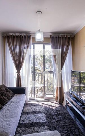 Apartamento à venda com 60m², 2 quartos e 1 vaga Apartamento à venda com 60m², 2 quartos e 1 vagaSala