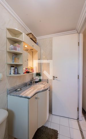 Apartamento à venda com 60m², 2 quartos e 1 vaga Apartamento à venda com 60m², 2 quartos e 1 vagaBanheiro Quarto 2