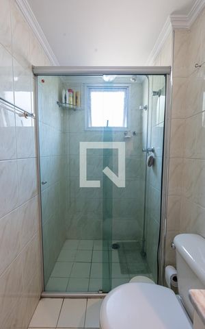 Apartamento à venda com 60m², 2 quartos e 1 vaga Apartamento à venda com 60m², 2 quartos e 1 vagaBanheiro Quarto 2