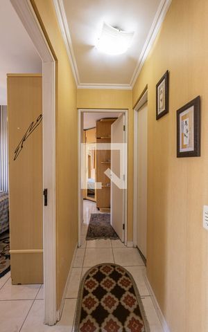 Apartamento à venda com 60m², 2 quartos e 1 vaga Apartamento à venda com 60m², 2 quartos e 1 vagaCorredor