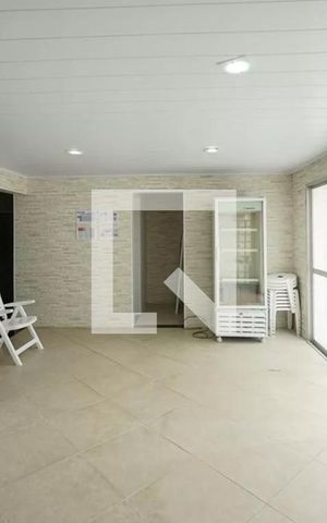 Apartamento à venda com 97m², 3 quartos e 2 vagas Apartamento à venda com 97m², 3 quartos e 2 vagasSauna