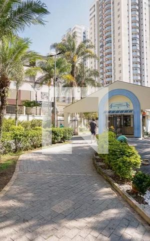 Apartamento à venda com 97m², 3 quartos e 2 vagas Apartamento à venda com 97m², 3 quartos e 2 vagasFachada