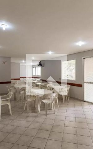 Apartamento à venda com 97m², 3 quartos e 2 vagas Apartamento à venda com 97m², 3 quartos e 2 vagasSalão de festas