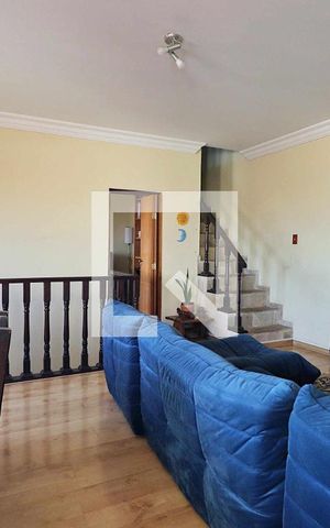Casa à venda com 340m², 3 quartos e 4 vagasCasa 2 - Sala
