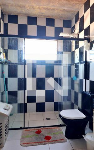 Casa à venda com 340m², 3 quartos e 4 vagasCasa 2 - Banheiro Social