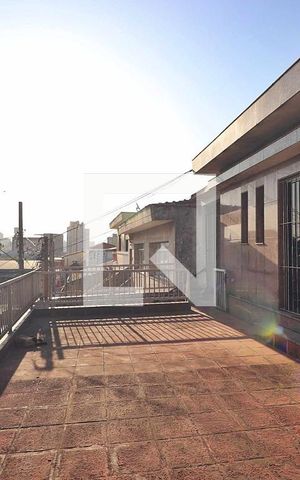 Casa à venda com 340m², 3 quartos e 4 vagasVaranda